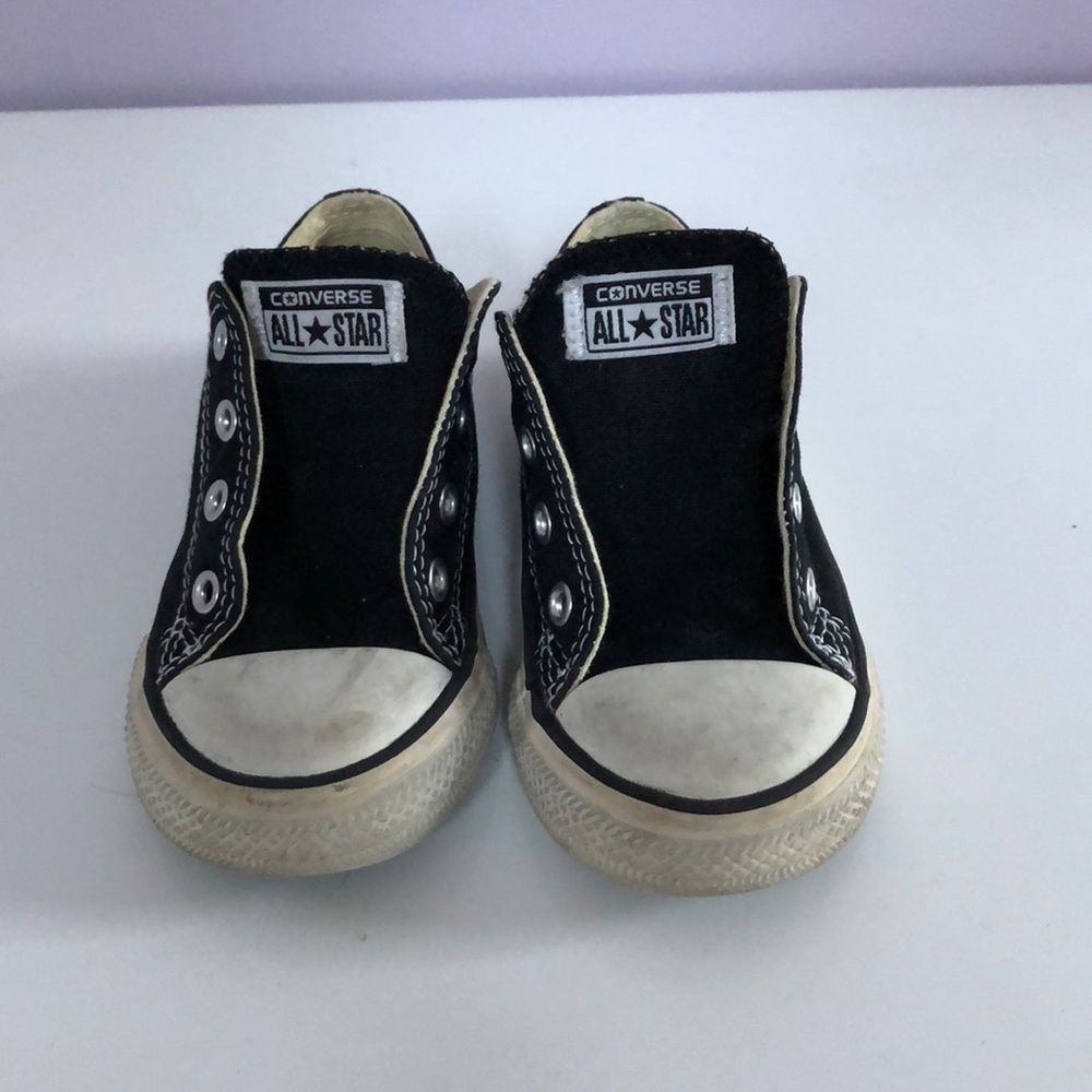 Toddler’s Converse sneakers.